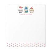 カップケーキパーソナライズされたメモ帳 – ピンク水玉模様汗 ノートパッド (正面)
