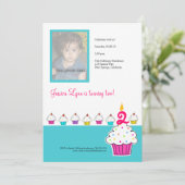 カップケーキフォト招待状，誕生日パーティー 招待状 (スタンド正面)