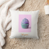 カップケーキヤムオウカップケーキ装飾用クッション クッション (ブランケット)