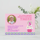 カップケーキ第3誕生日パーティーフォト招待状 招待状 (スタンド正面)