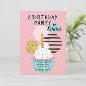 カップケーキ誕生パーティーの招待 招待状 (スタンド正面)