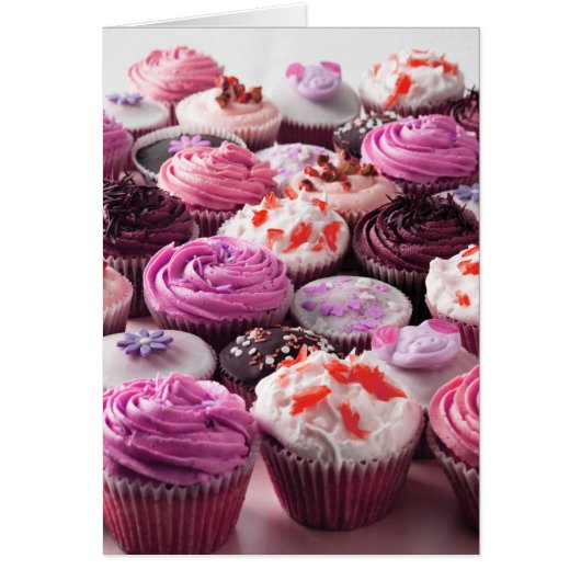 カップケーキ、ちょうど焼いた、凍らされる (正面)