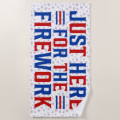 カップルのための花火おもしろいのためにちょうどここに ビーチタオル (正面)