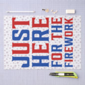 カップルのための花火おもしろいのためにちょうどここに 薄葉紙