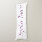 カップルのイニシャルで生きる愛の笑い ボディピロー (裏面 (縦))