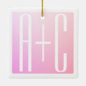 カップルのイニシャル |微妙なピンクのグラデーション セラミックオーナメント (裏面)