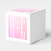 カップルのイニシャル |微妙なピンクのグラデーション フェイバーボックス (正面サイド)