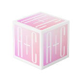 カップルのイニシャル |微妙なピンクのグラデーション フォトキューブ (正面アングル)