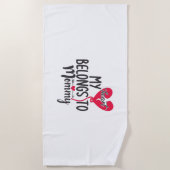 カップルのギフト私のハートはママのものだ ビーチタオル (正面)