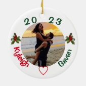 カップルのクリスマスセラミックオーナメント セラミックオーナメント (裏面)