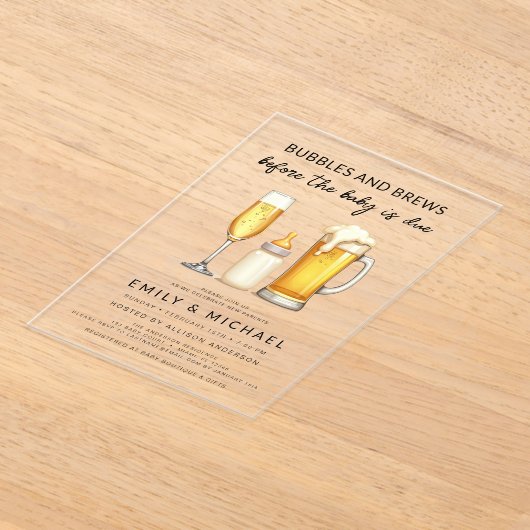 カップルのシャワーバブルとベビーが期限の前にブリュウ アクリル招待状 (レイダウン)