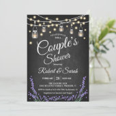カップルのシャワー – Lavender Chalkboard 招待状 (スタンド正面)