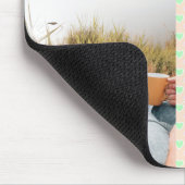 カップルのフォトコラージュバイオレットと緑のハートパターン マウスパッド (コーナー)