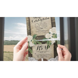 カップルのホースシューズレースウッドアジサイ結婚式RSVP オールインワン招待状