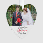 カップルの初めてのクリスマス結婚の写真年または オーナメント (正面)