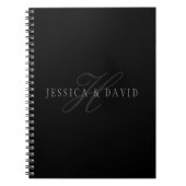 カップルの名前と姓のモノグラム ノートブック (正面)
