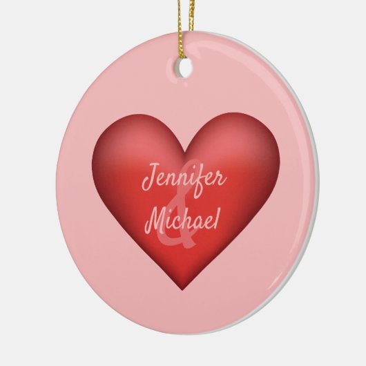 カップルの名前をカスタムするを持つ赤いハート セラミックオーナメント (左)