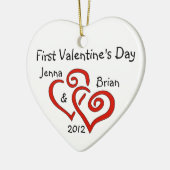 カップルの最初のバレンタインデーオーナメント セラミックオーナメント (左)