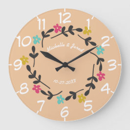 カップルの結婚記念日 モダンな花のリース ラージ壁時計