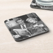 カップルの読書雑誌 コースター (左側)