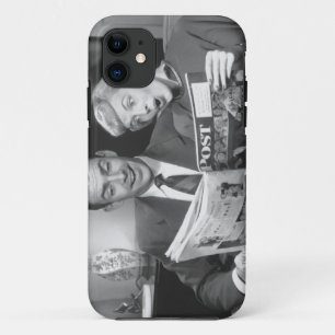 カップルの読書雑誌 iPhone 11 ケース