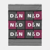 カップルイニシャルが一緒に詰め合わモダンれたパターン フリースブランケット (正面)