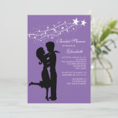 カップルインラブブライダルシャワー招待状パープル 招待状 (スタンド正面)
