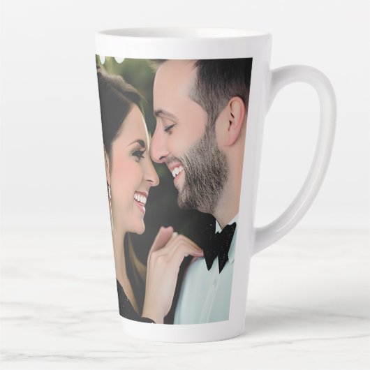 カップルパーソナライズされたの初めてのクリスマスマグ カフェラテマグ (右)