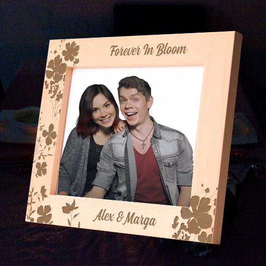 カップルパーソナライズされたギフトフローラ木彫り レーザー彫刻フレーム