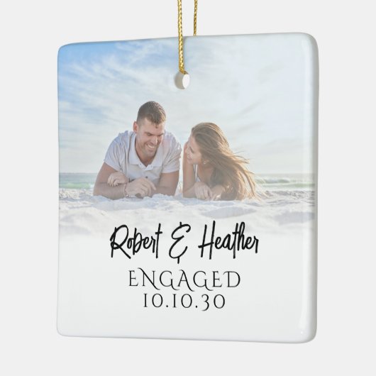カップルパーソナライズされた写真婚約クリスマス セラミックオーナメント (左)