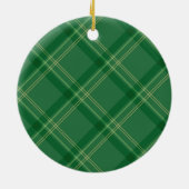 カップルパーソナライズされた名クリスマスベア狩り セラミックオーナメント (裏面)