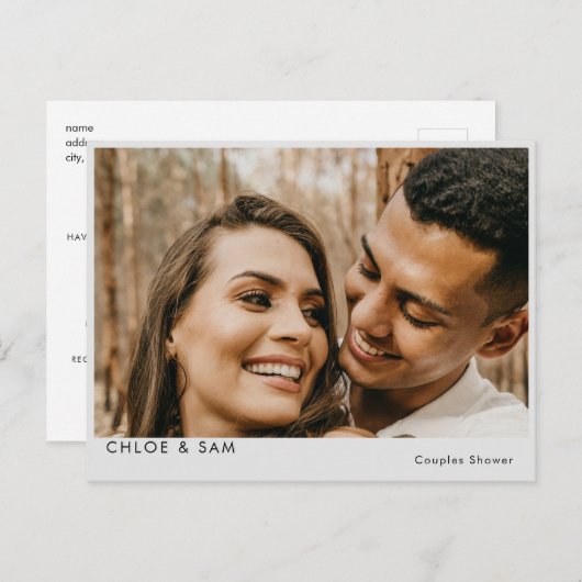 カップルモダンの写真はUsブライダルとビールを持つ インビテーションポストカード (正面/裏面)