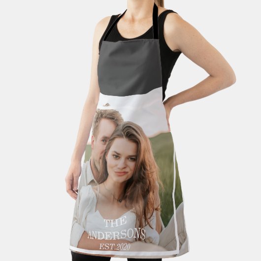 カップルモダンコラージュ写真と家族ミニマルギフト エプロン (インサイチュ)