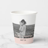 カップルモダンフォトピンクとグレーのパーソナライズド名 紙コップ (正面)