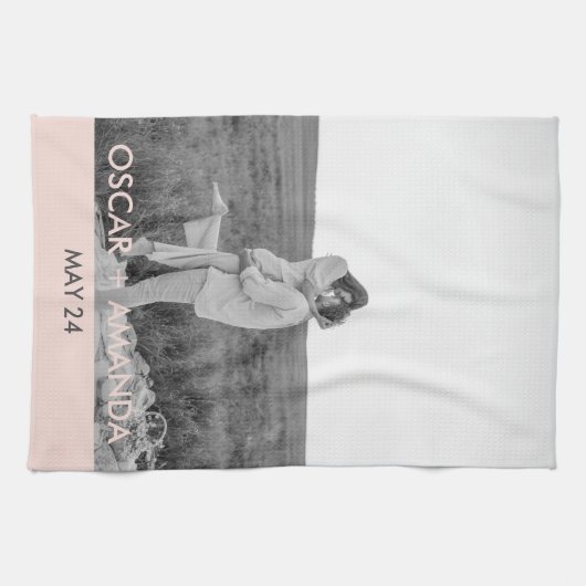 カップルモダン家族の写真と家族の引用文GiftMode キッチンタオル (横)