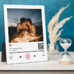 カップルユニークQRコードパーソナライズされた任意の曲の写真 フォトプラーク<br><div class="desc">そしてモダンエレガントデザインプリントQRコーユニークドあなたのテキストと一緒にパーソナライズされたすることができる任意の曲の写真プカスタマイズラーク。このクリックテンプレートを修正するにはカスタマイズ、「IT」ボタンをクリックし、デザインツールを使用して下さい。タイムマーカもしーの位置を変更するには、スペースバーを使用して円のドットを移動する。このデザインに一致する他の製品については、グラフィックアートデザインストアをご覧ください。</div>