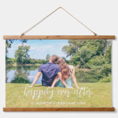 カップル写真の後ずっと幸せに 吊り下げ型タペストリー (正面)