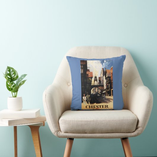 カップル及びタワーの時計の柵との通りの眺め クッション (椅子)