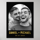 カップル名と日付フォトブラックアーチフレーム 箔ポスター (正面)