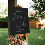 カップル名EDITABLE COLOR WELCOME Sign Canvas フェイクキャンバスプリント<br><div class="desc">お客様がエレガント崇拝する簡単なサイン。文字と背景色は、テーマに合わせて完全に編集可能！デザインby © berryberrysweet.印刷可能なデジタルファイルと一致するアイテムが利用可能！詳細については、www.berryberrysweet.comの当社のウェブサイトを参照詳細!</div>