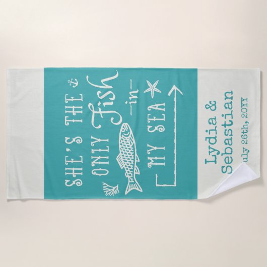 カップル夫の妻かわいいマッチングクルーズバケーション ビーチタオル (正面)