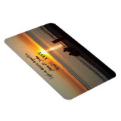 カップル座るビーチでサンセット記念日マグネット マグネット (右側)