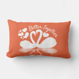 カップル白鳥シルエット反射の水中 ランバークッション