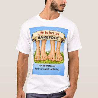 カップル - 裸足の方が人生はもっと楽しい Tシャツ