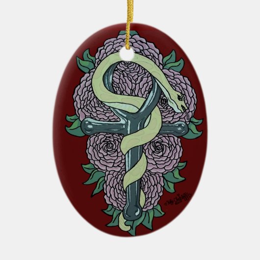 カティ包まれたーCによるスのまわりにネーク・アンキュのタトゥー・アート。 セラミックオーナメント (正面)