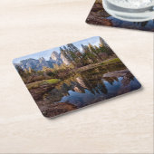 カテドラルのピークの眺め スクエアペーパーコースター (アングル)