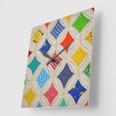 カテドラルウインドウキルトデザイン スクエア壁時計 (傾斜)