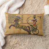 カデシュのエジプトのファラオ・ラムセスII&チャリオット ランバークッション (ブランケット)