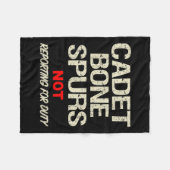 カデットボーンスプリアーシャツシャッおもしろいト軍隊アンチトランプ フリースブランケット (正面(横))