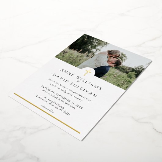 カトリックシンプルキリスト教の十字架と写真結婚の 箔招待状 (回転した状態)